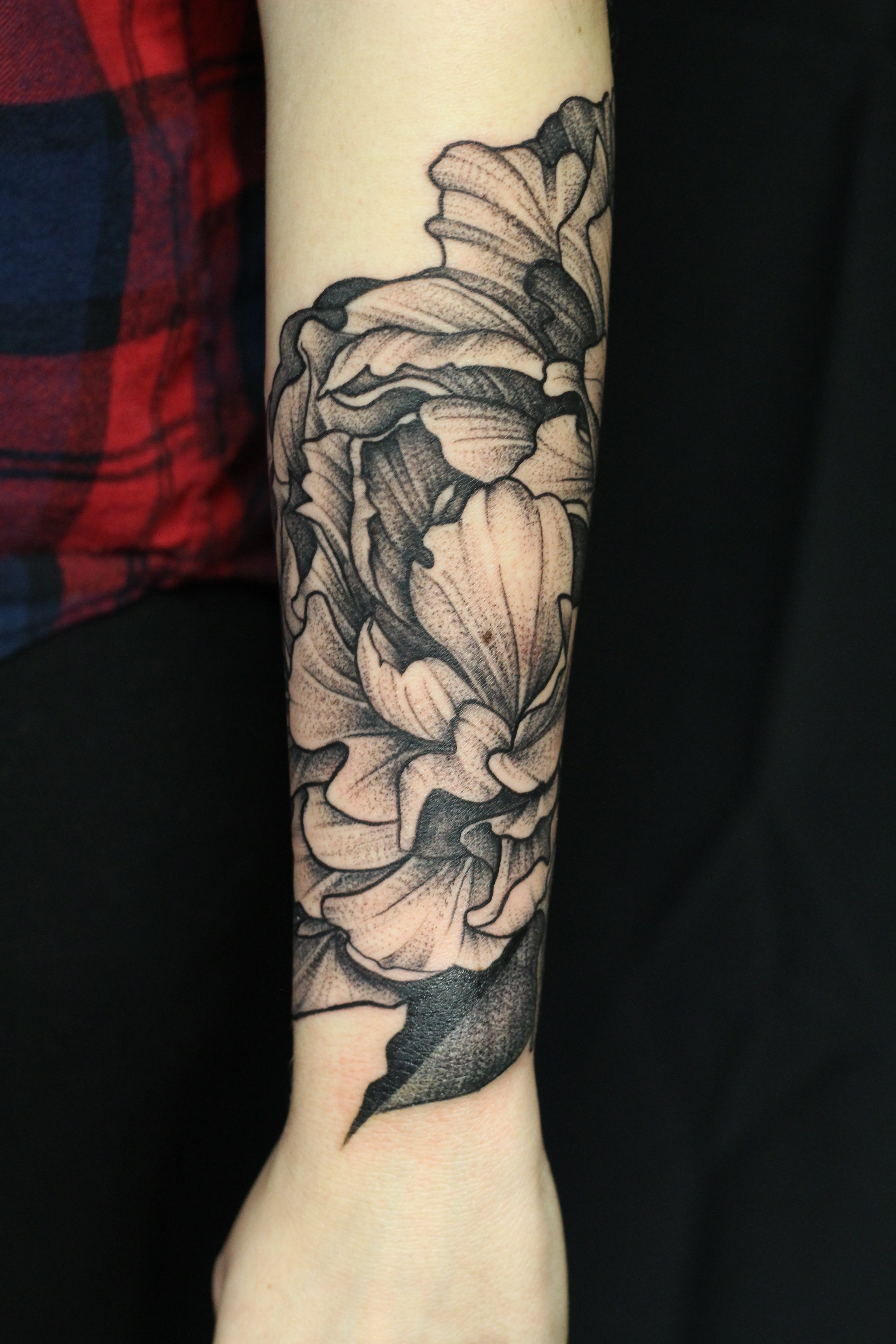 Meet Taylor Finn | Tattoo Artist (@ordinary.tattooer) - SHOUTOUT ARIZONA